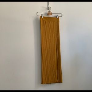 Aritzia Wilfred Yellow Bodycon Skirt